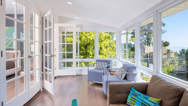 10 Tips to Building a Sunroom on Your Home