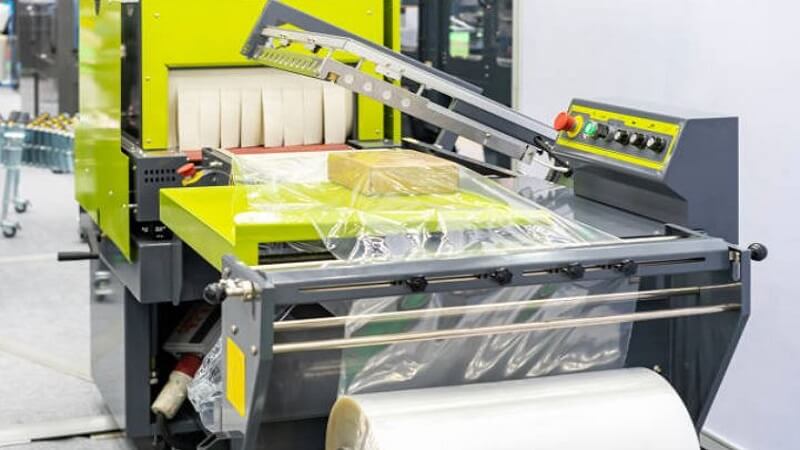 Exploring the Advantages of Using a Shrink Tunnel Machine for Packaging Efficiency